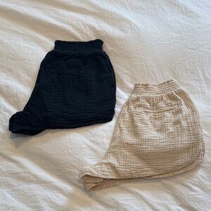 Aerie Black and Cream Women Shorts